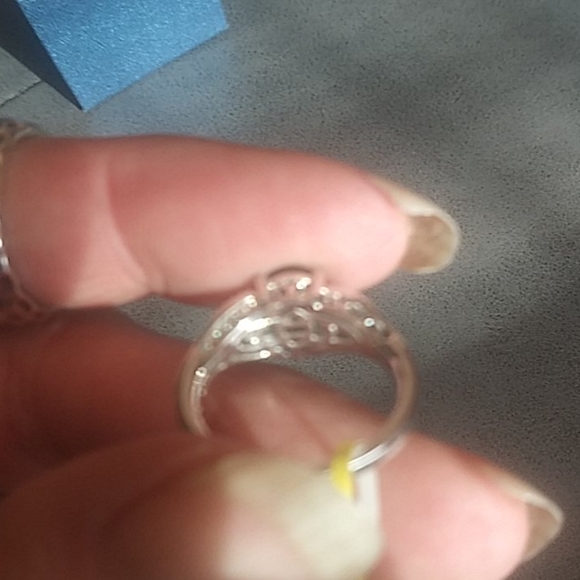 Ring - Picture 6 of 8